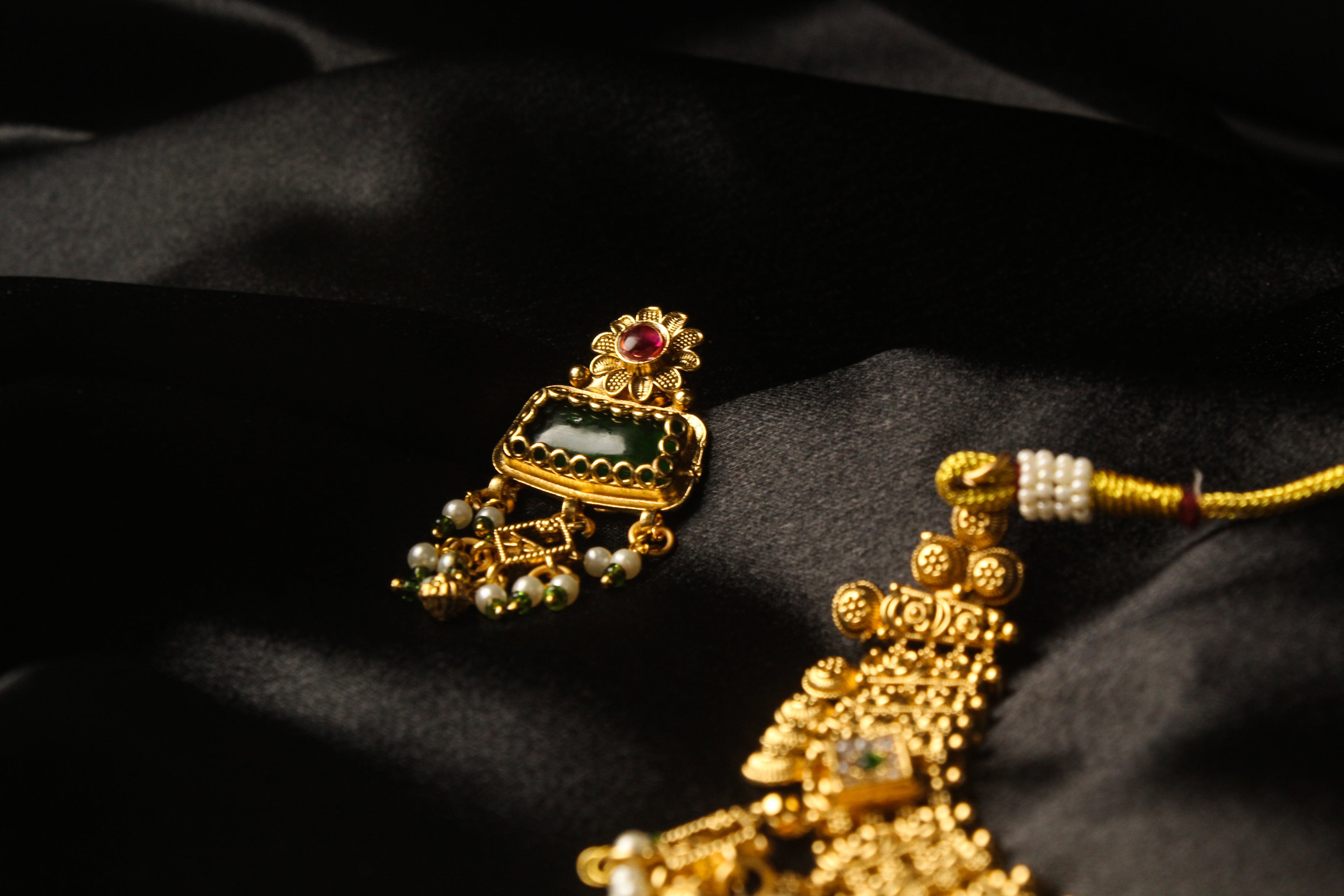 ETHENIC HERITAGE CHOKER