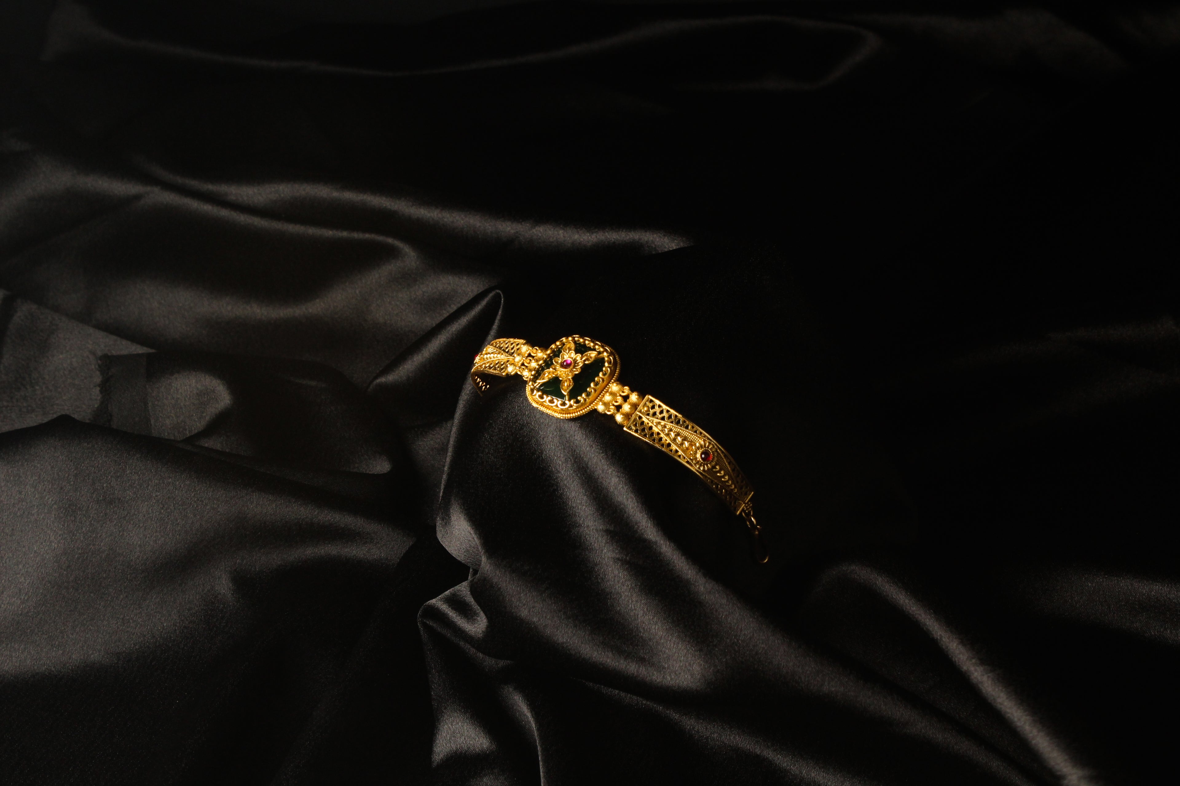 LUXURY HERITAGE BRACELET