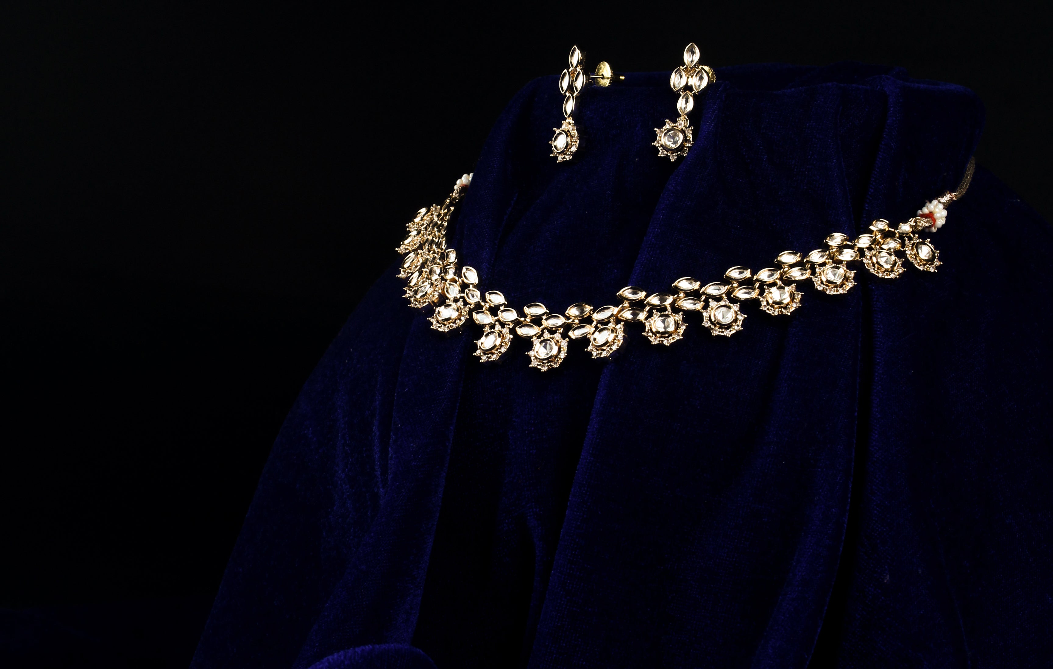 LUXURY KUNDAN CHOKER NECKLACE